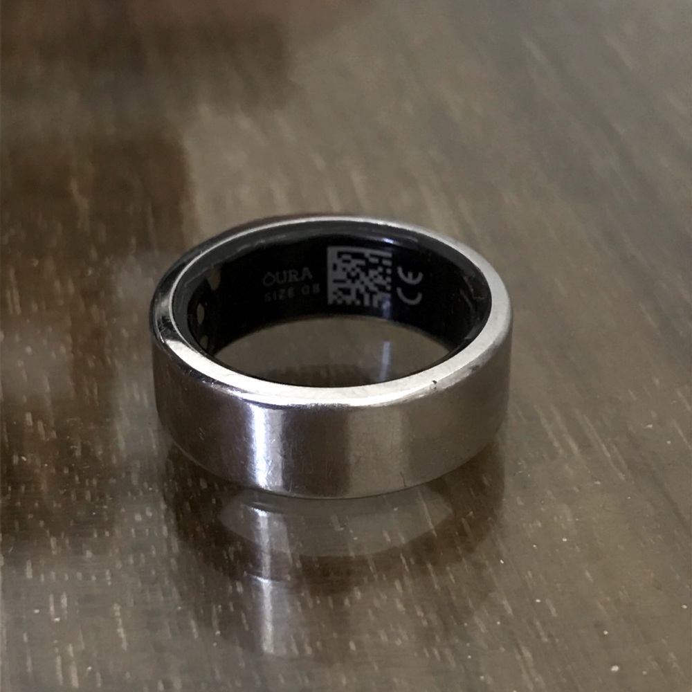 Oura ring size 8 heritage silver balance gen 2 with charger *as-is*